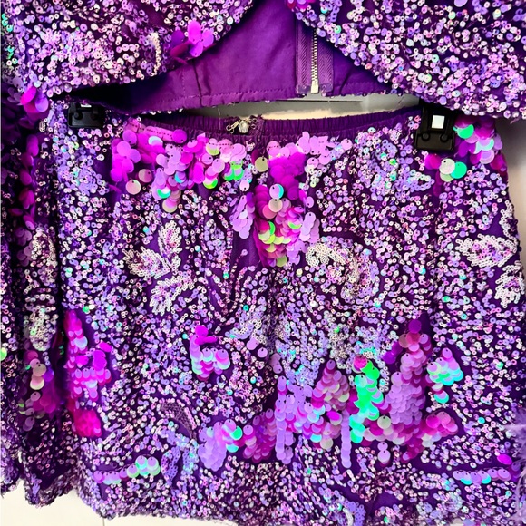 Gorgeous two piece set - Picture 6 of 8